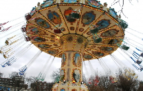 Wave Swinger Ride For Hire